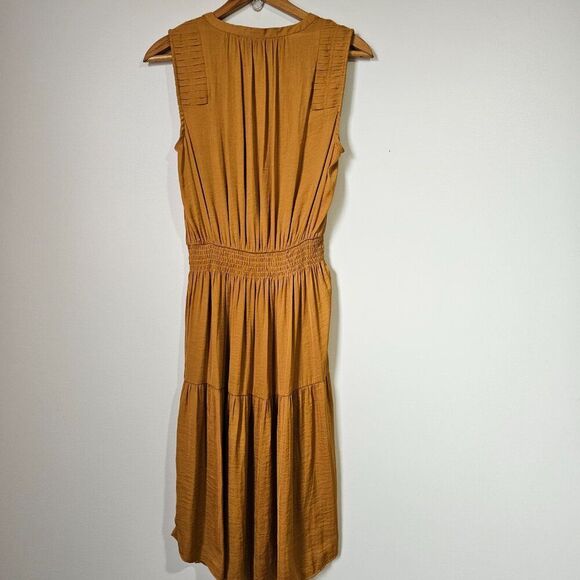 EUC SIMPLY VERY VERAWANG SPLIT V NECK MUSTARD SATINY TIERED MIDI DRESS SZ SMALL - Picture 3 of 16